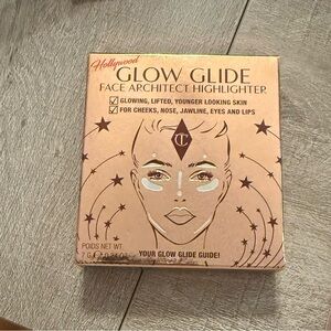 Charlotte Tilbury Glow Glide Face Architect Highlighter - Gold